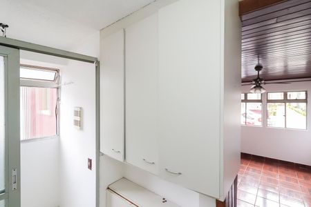 Apartamento à venda com 55m², 2 quartos e 1 vaga Apartamento à venda com 55m², 2 quartos e 1 vagaCozinha - Armários