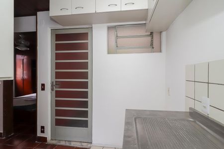 Apartamento à venda com 55m², 2 quartos e 1 vaga Apartamento à venda com 55m², 2 quartos e 1 vagaCozinha