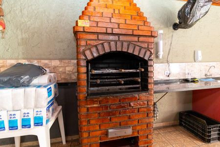 Apartamento à venda com 55m², 2 quartos e 1 vaga Apartamento à venda com 55m², 2 quartos e 1 vagaÁrea comum - Churrasqueira