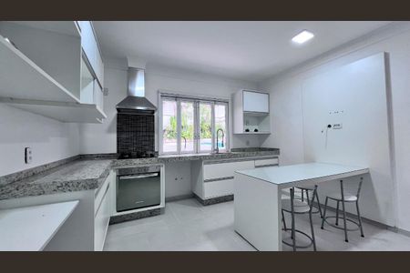 Casa de condomínio à venda com 191m², 3 quartos e 4 vagas Casa de condomínio à venda com 191m², 3 quartos e 4 vagasFoto 25