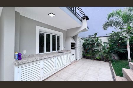 Casa de condomínio à venda com 191m², 3 quartos e 4 vagas Casa de condomínio à venda com 191m², 3 quartos e 4 vagasFoto 46