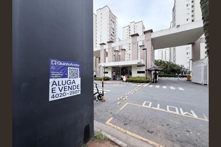 Apartamento para alugar com 65m², 3 quartos e 1 vagaFachada