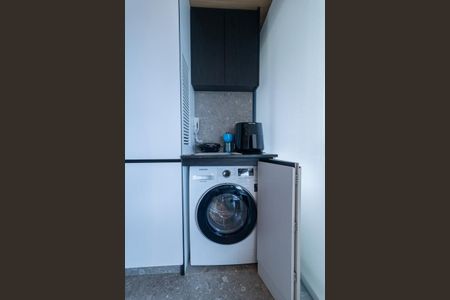 Apartamento à venda com 55m², 1 quarto e 1 vaga Apartamento à venda com 55m², 1 quarto e 1 vagaÁrea de Serviço
