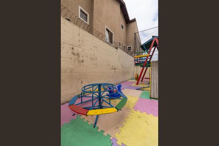 Apartamento à venda com 72m², 2 quartos e 1 vagaÁrea Comum - Playground