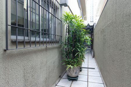 Casa à venda com 150m², 4 quartos e 2 vagasCorredor