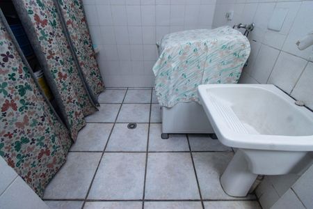 Casa à venda com 150m², 4 quartos e 2 vagasÁrea de Serviço