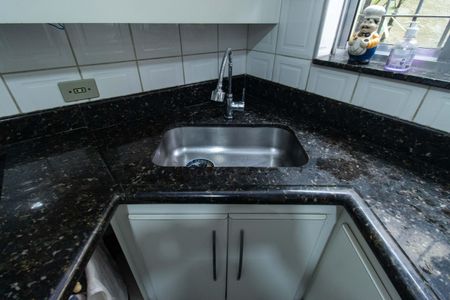 Casa à venda com 150m², 4 quartos e 2 vagasCozinha