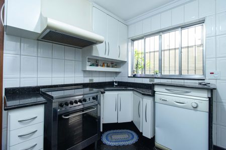 Casa à venda com 150m², 4 quartos e 2 vagasCozinha