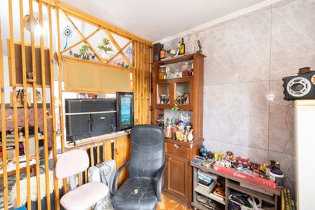 Casa à venda com 300m², 2 quartos e 1 vagaSala