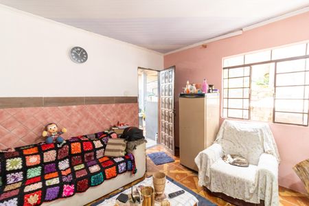 Casa à venda com 300m², 2 quartos e 1 vagaSala