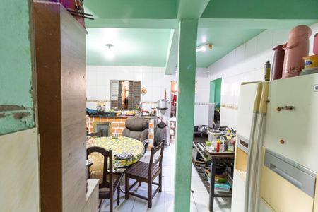 Casa à venda com 300m², 2 quartos e 1 vagaCozinha