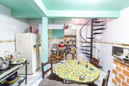 Casa à venda com 300m², 2 quartos e 1 vagaCozinha