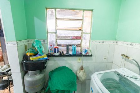 Casa à venda com 300m², 2 quartos e 1 vagaÁrea de Serviço