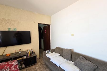 Casa à venda com 125m², 5 quartos e 1 vaga Casa à venda com 125m², 5 quartos e 1 vagaSala - Casa 3