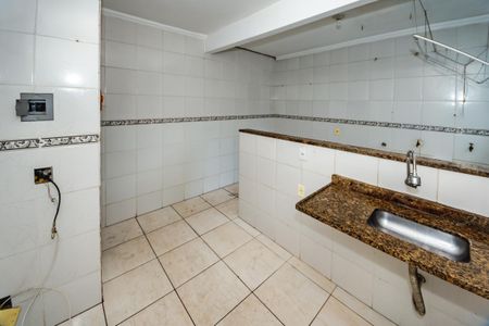 Apartamento à venda com 73m², 2 quartos e 1 vagaCozinha