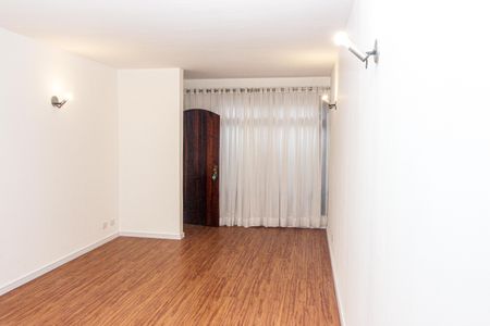 Sala de casa à venda com 3 quartos, 160m² em Jardim Itapeva, São Paulo