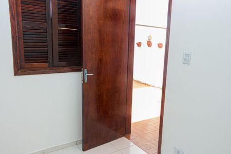 Casa à venda com 160m², 3 quartos e 2 vagas Casa à venda com 160m², 3 quartos e 2 vagasQuarto de Serviço