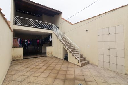 Casa à venda com 220m², 3 quartos e 2 vagasQuintal e Área de serviço