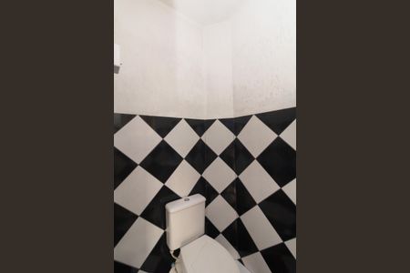 Casa à venda com 220m², 3 quartos e 2 vagasBanheiro 2