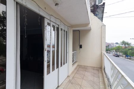 Casa à venda com 220m², 3 quartos e 2 vagasVaranda Sala