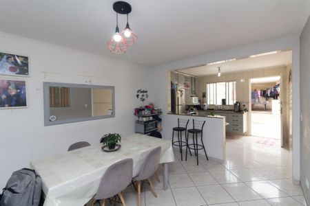 Casa à venda com 220m², 3 quartos e 2 vagasSala de Jantar