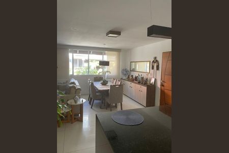 Casa à venda com 4 quartos, 180m² em Recreio dos Bandeirantes, Rio de Janeiro