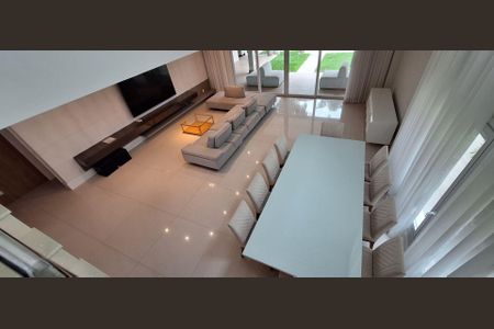 Casa à venda com 5 quartos, 552m² em Barra da Tijuca, Rio de Janeiro