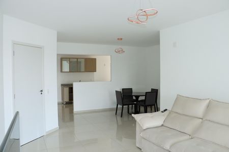 Apartamento para alugar com 138m², 3 quartos e 1 vagaSala