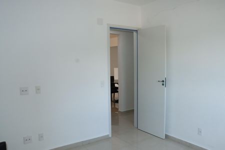 Apartamento para alugar com 138m², 3 quartos e 1 vagaQuarto