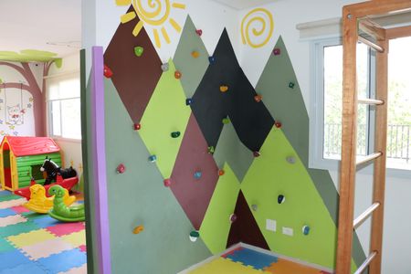 Apartamento para alugar com 138m², 3 quartos e 1 vagaÁrea comum