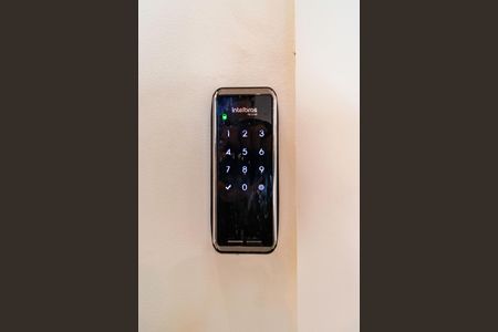 Apartamento à venda com 55m², 2 quartos e 1 vagaFechadura