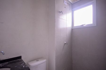 Banheiro  de apartamento à venda com 1 quarto, 24m² em Vila Nair, São Paulo