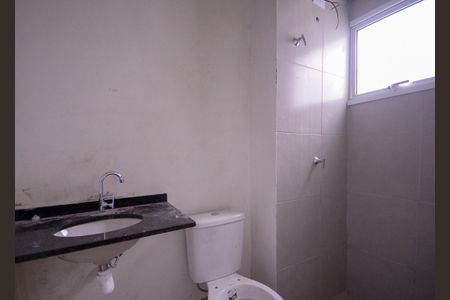 Banheiro  de apartamento à venda com 1 quarto, 24m² em Vila Nair, São Paulo