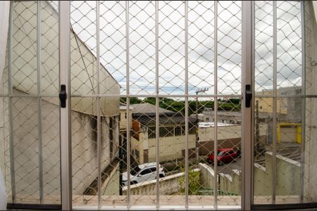 Casa para alugar com 60m², 2 quartos e 1 vagaSala - janela