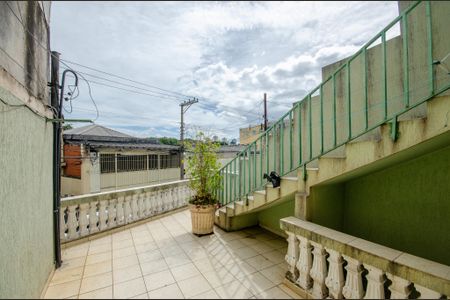 Casa para alugar com 60m², 2 quartos e 1 vagaVaranda