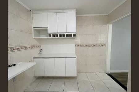 Casa à venda com 148m², 4 quartos e 2 vagas Casa à venda com 148m², 4 quartos e 2 vagasCozinha