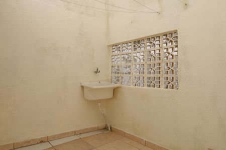 Casa para alugar com 60m², 2 quartos e sem vagaÁrea de Serviço