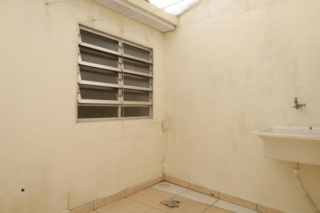 Casa para alugar com 60m², 2 quartos e sem vagaÁrea de Serviço