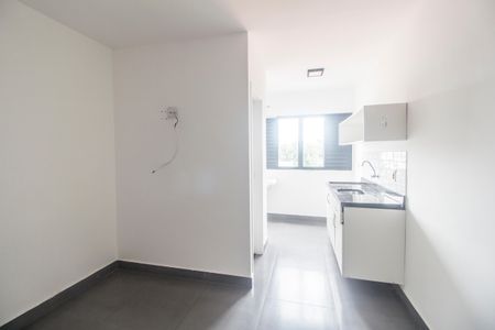 Quarto de kitnet/studio para alugar com 1 quarto, 25m² em Jardim das Belezas, Carapicuíba