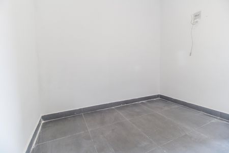 Studio de kitnet/studio para alugar com 1 quarto, 25m² em Jardim das Belezas, Carapicuíba