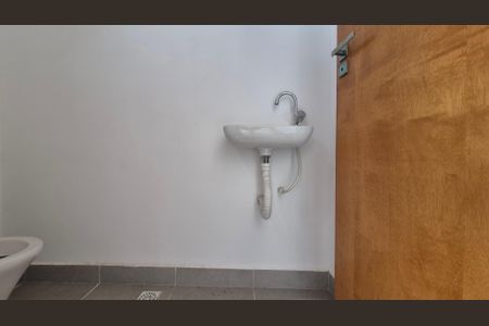 Apartamento à venda com 100m², 2 quartos e 1 vaga Apartamento à venda com 100m², 2 quartos e 1 vagaBanheiro de Serviço