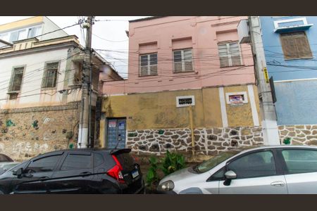 Casa para alugar com 134m², 3 quartos e sem vagaFachada