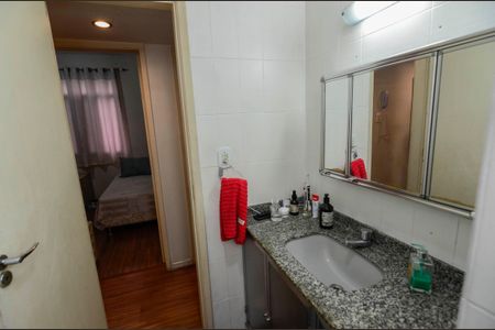 Apartamento à venda com 72m², 3 quartos e 1 vaga Apartamento à venda com 72m², 3 quartos e 1 vagaBanheiro