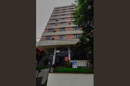 Apartamento à venda com 72m², 3 quartos e 1 vaga Apartamento à venda com 72m², 3 quartos e 1 vagaFachada