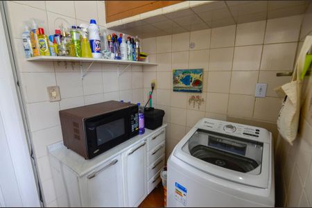 Apartamento à venda com 72m², 3 quartos e 1 vaga Apartamento à venda com 72m², 3 quartos e 1 vagaÁrea de Serviço