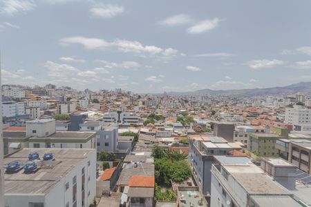 Apartamento à venda com 105m², 2 quartos e 3 vagas Apartamento à venda com 105m², 2 quartos e 3 vagasVista da Sala