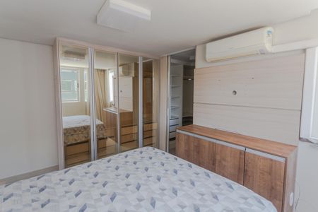 Apartamento à venda com 105m², 2 quartos e 3 vagas Apartamento à venda com 105m², 2 quartos e 3 vagasSuíte 1