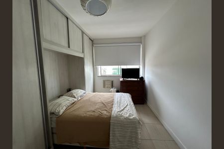Apartamento à venda com 110m², 3 quartos e 2 vagasQuarto 2