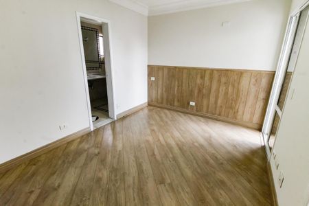 Apartamento à venda com 214m², 3 quartos e 3 vagas Apartamento à venda com 214m², 3 quartos e 3 vagasSuíte 1