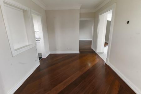 Apartamento à venda com 214m², 3 quartos e 3 vagas Apartamento à venda com 214m², 3 quartos e 3 vagasSala 3